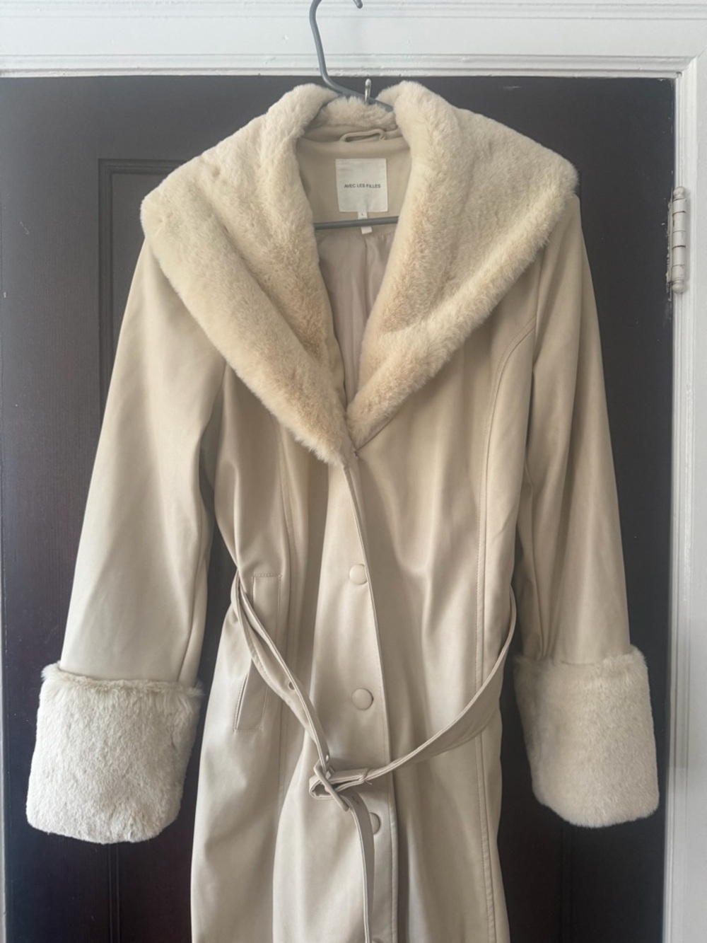 Aves Les Filles Beige Faux Fur Trench Coat EUC size large